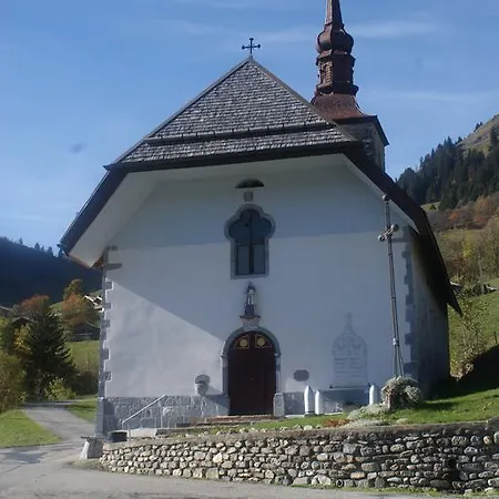 Entre Terre Et Ciel Lodge