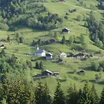 Entre Terre Et Ciel Saint-Nicolas-la-Chapelle (Savoie)