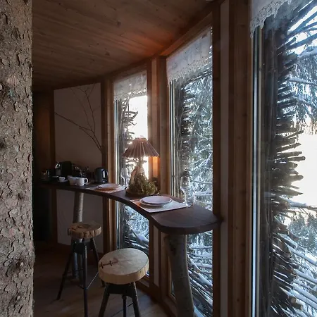 山林小屋 卡班希尔树屋 *